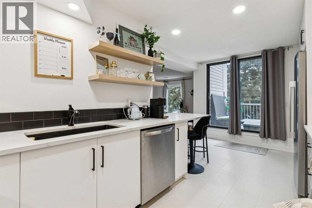 Single Family House for Sale in   Varsity Drive NW Varsity Calgary 