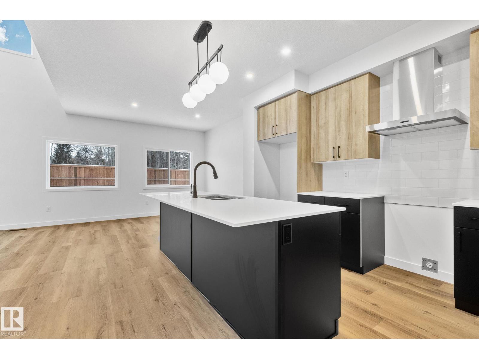 114 Royal Street, St. Albert