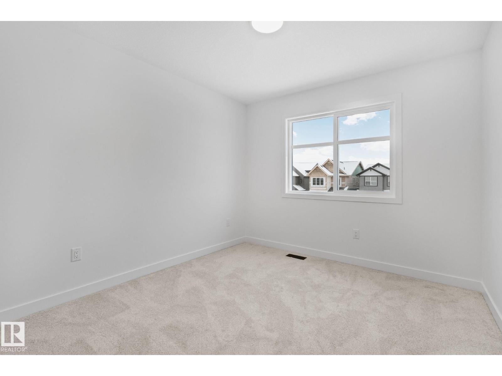 114 Royal Street, St. Albert