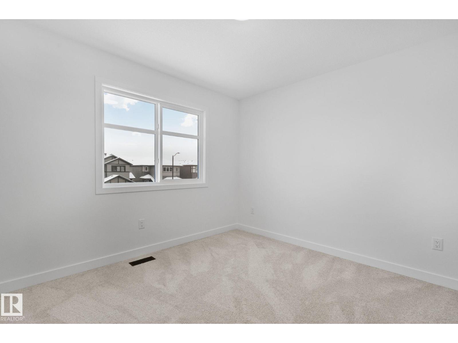 114 Royal Street, St. Albert