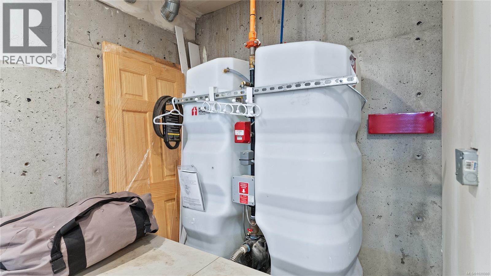 1550 Olympic Dr, Shawnigan Lake