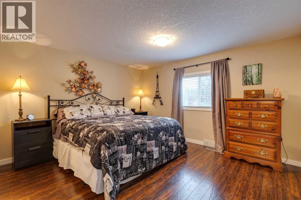 Single Family House Mobile Home for Sale in   Arbour Lake Road NW Arbour Lake Calgary 