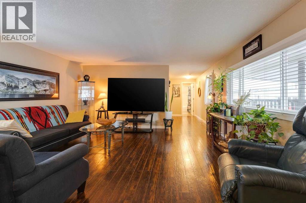 Single Family House Mobile Home for Sale in   Arbour Lake Road NW Arbour Lake Calgary 