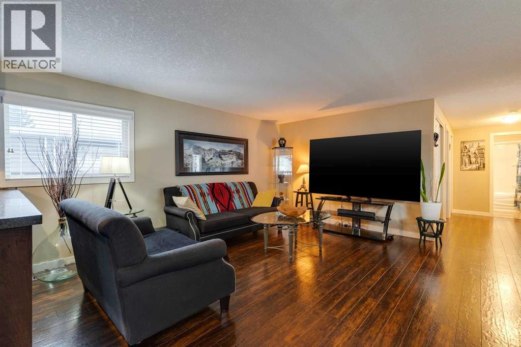 Single Family House Mobile Home for Sale in   Arbour Lake Road NW Arbour Lake Calgary 