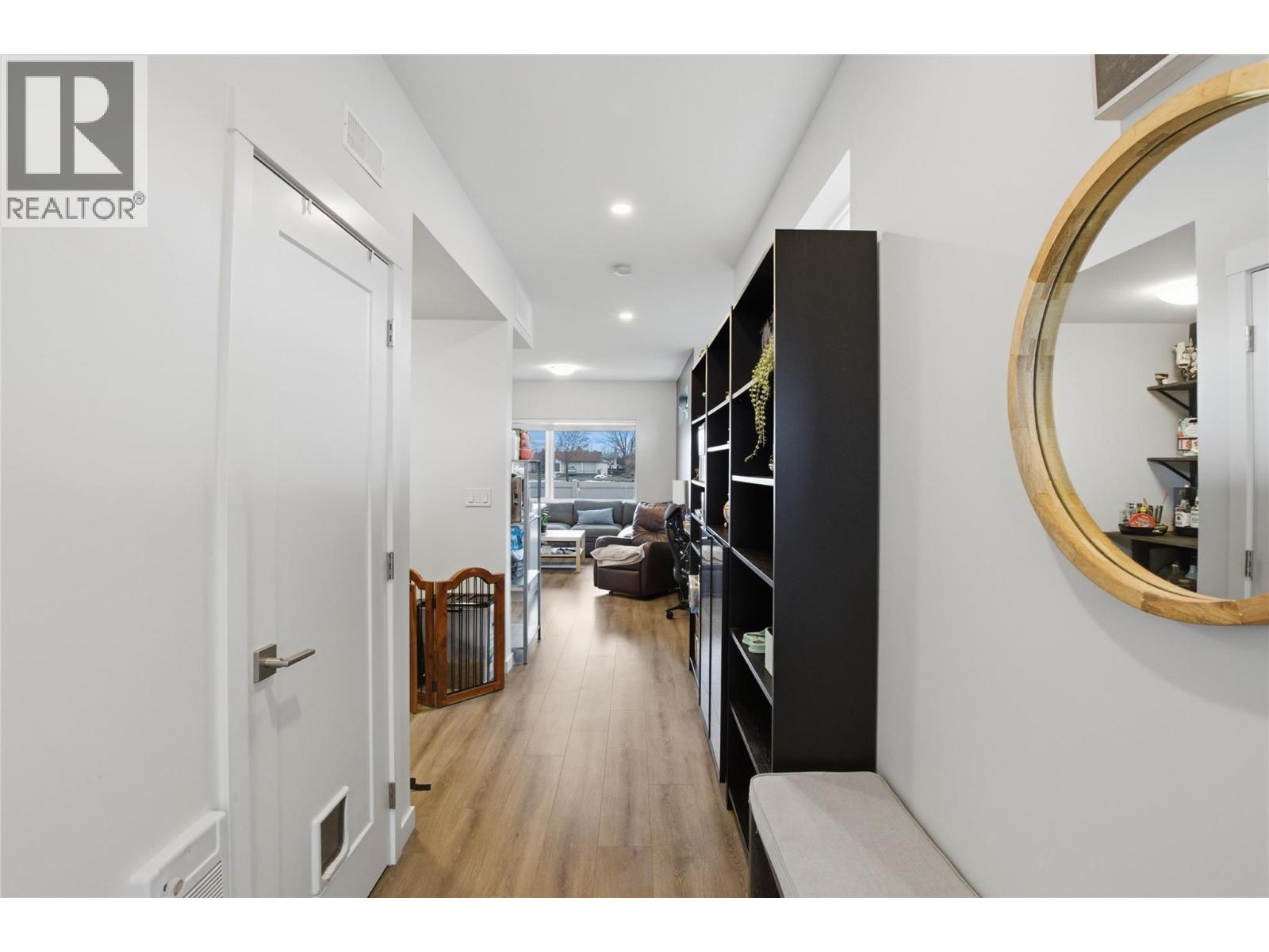 2925 WESTSYDE Road Unit# 101, Kamloops