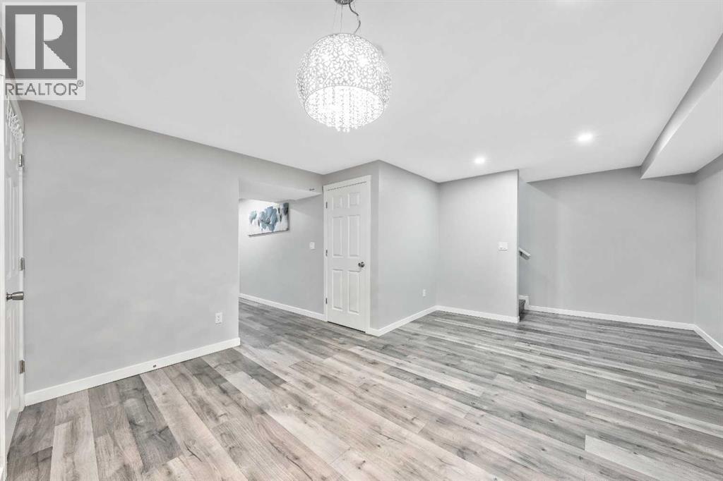 Single Family House for Sale in  Skyview Shores Manor NE Skyview Ranch Calgary 