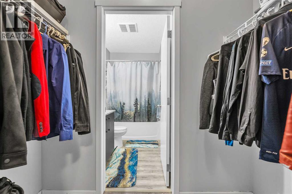 Single Family House for Sale in    Avenue NE Skyview Ranch Calgary 