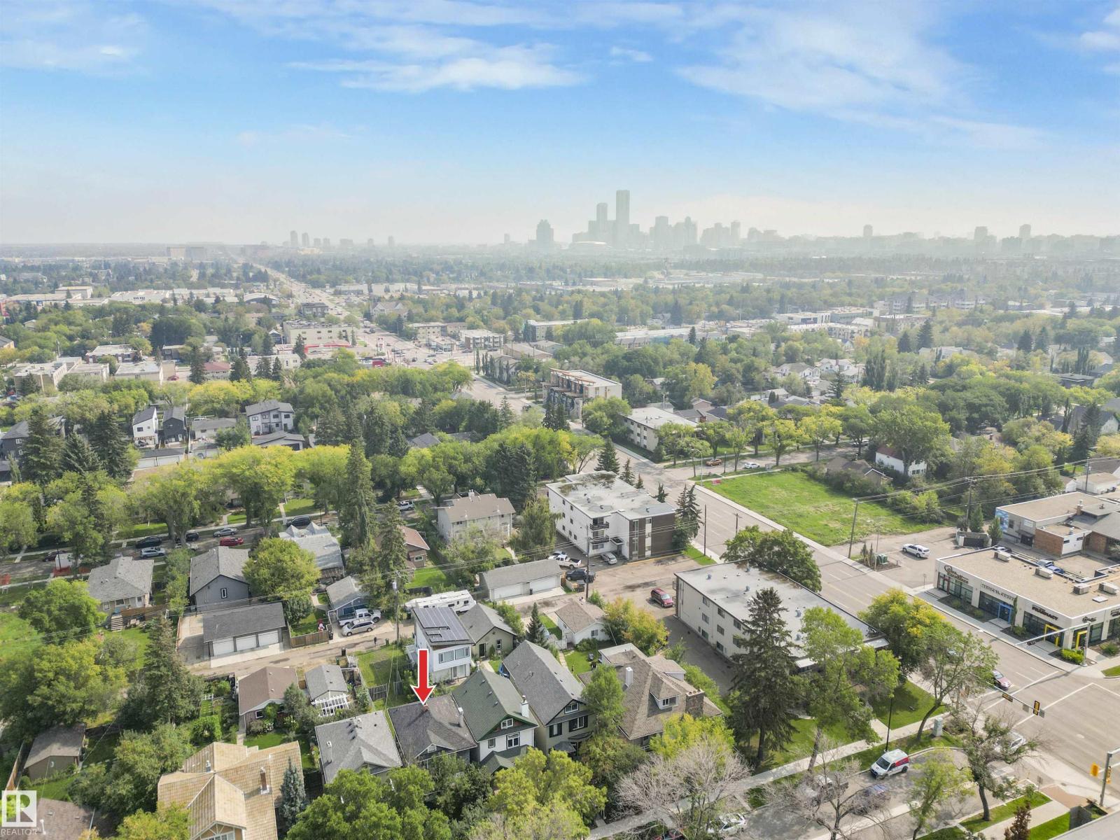 11121 127 ST NW, Edmonton