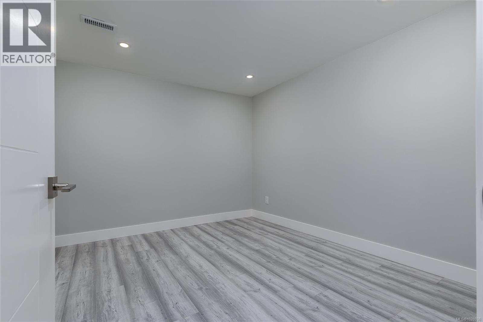 3500 Hammond Bay Rd, Nanaimo