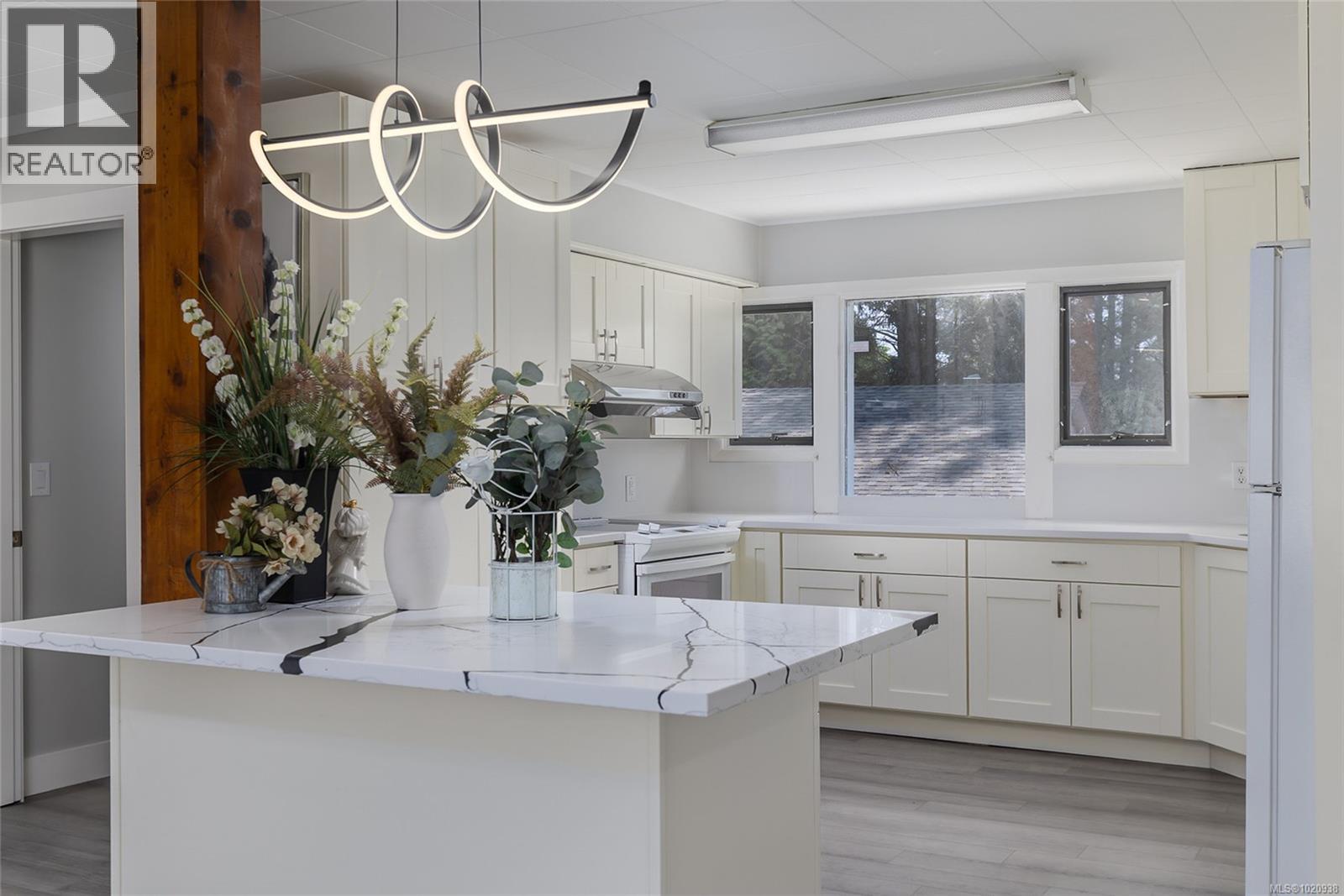 3500 Hammond Bay Rd, Nanaimo