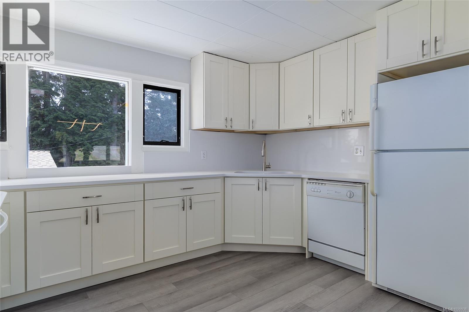 3500 Hammond Bay Rd, Nanaimo