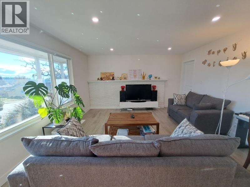 131 RICKMAN PLACE, New Westminster