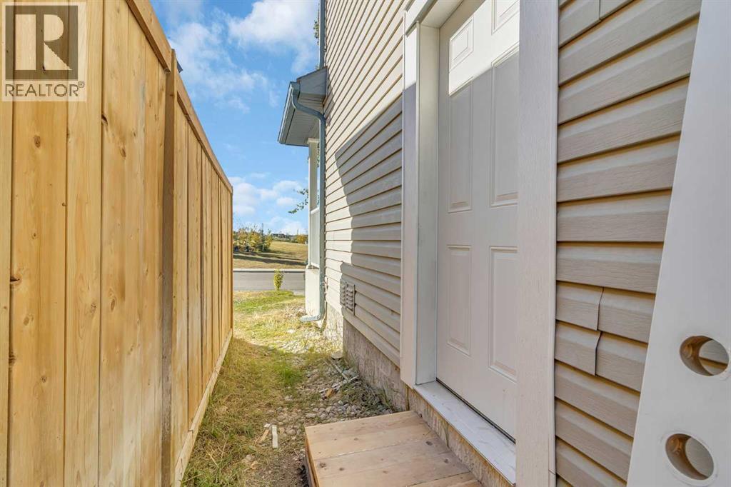 Single Family House for Sale in  Saddlemont Road NE Saddle Ridge Calgary 