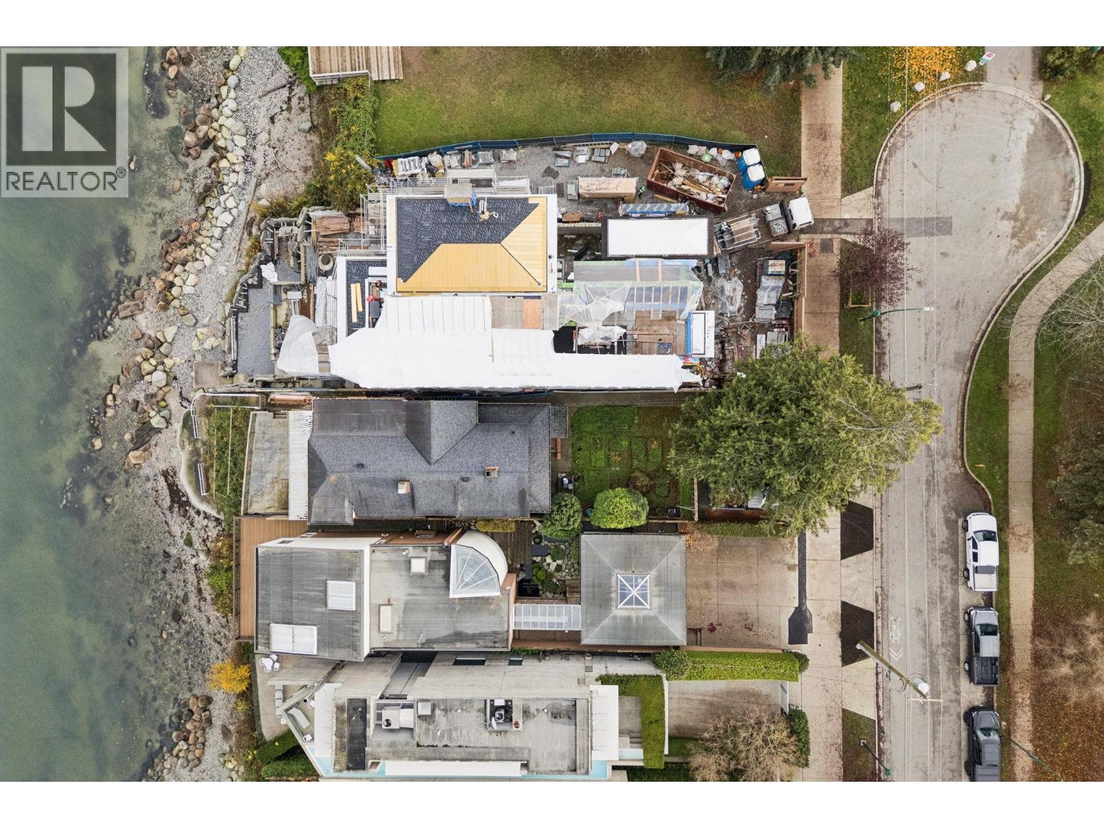 3243 POINT GREY ROAD, Vancouver