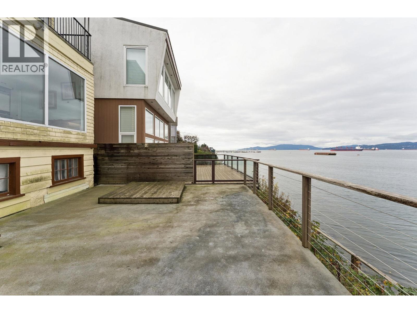 3243 POINT GREY ROAD, Vancouver