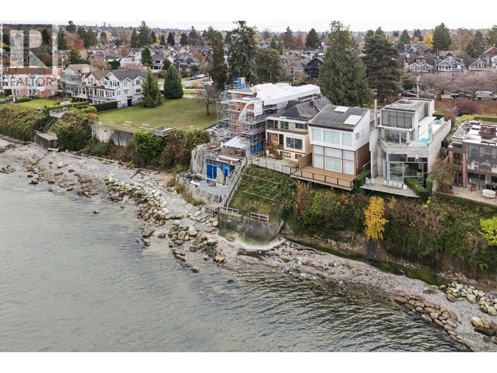 3243 POINT GREY ROAD, Vancouver