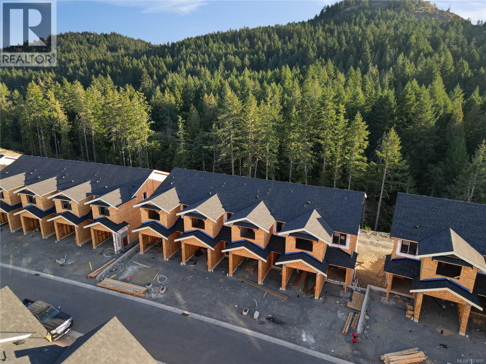 2853 Ledgestone Cres, Langford