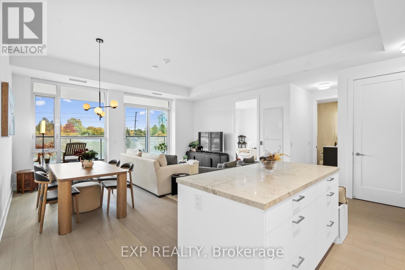 301 - 397 ROYAL ORCHARD BOULEVARD - Photo 5 of 45, Markham (Royal Orchard), Ontario