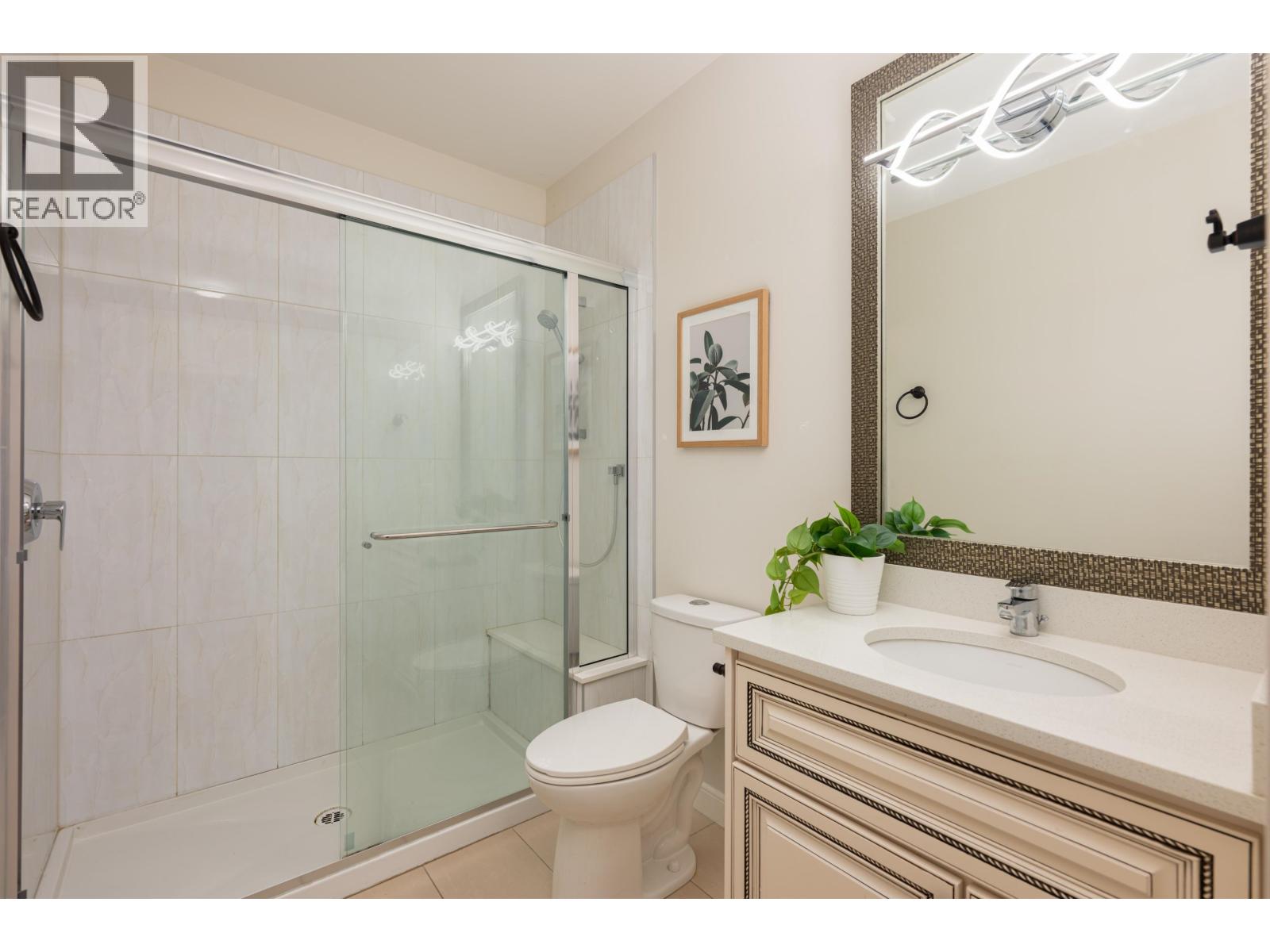 11000 CARMICHAEL STREET, Maple Ridge