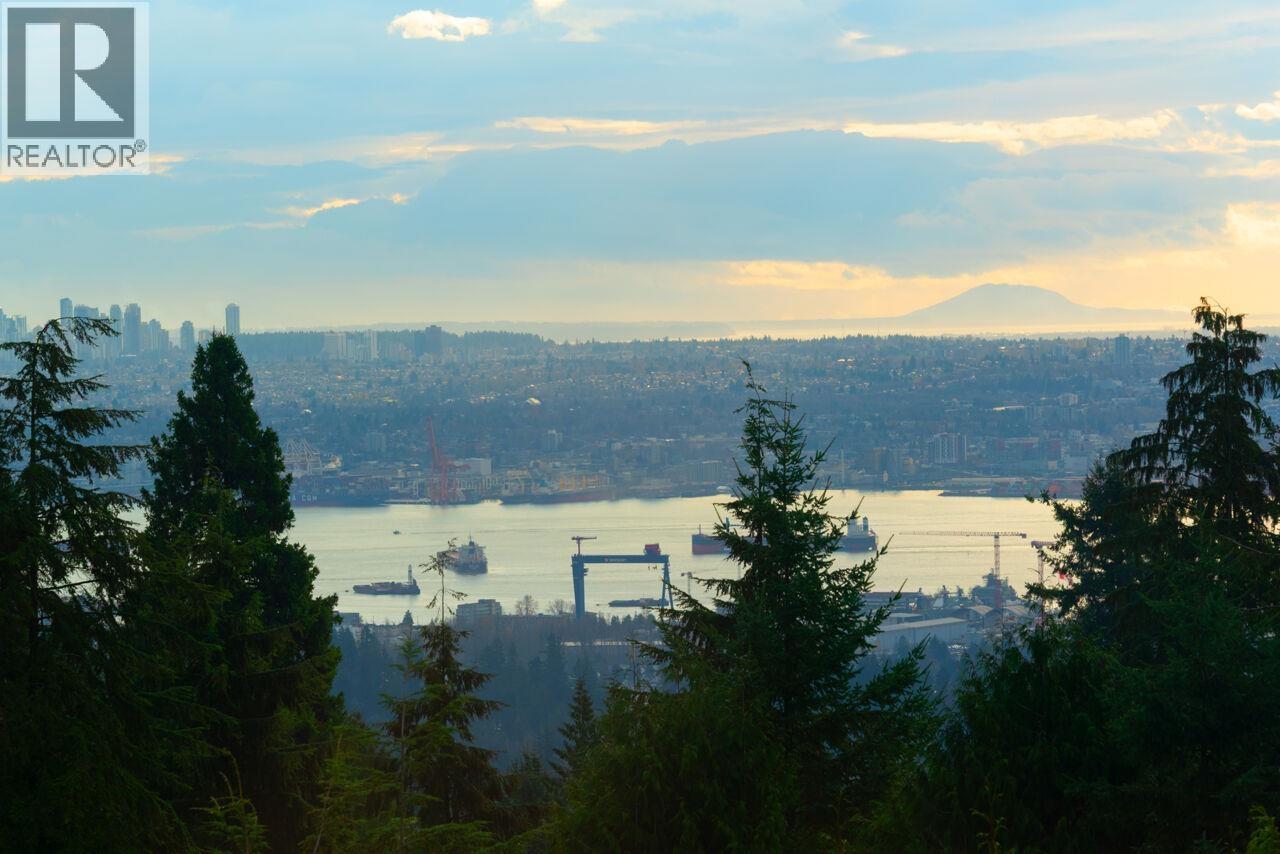 950 GREENWOOD ROAD, West Vancouver