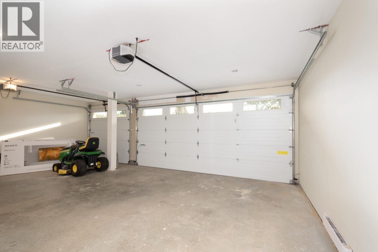 950 GREENWOOD ROAD, West Vancouver