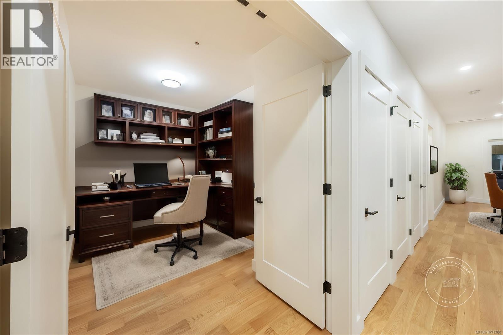 116 463 Hirst Ave, Parksville