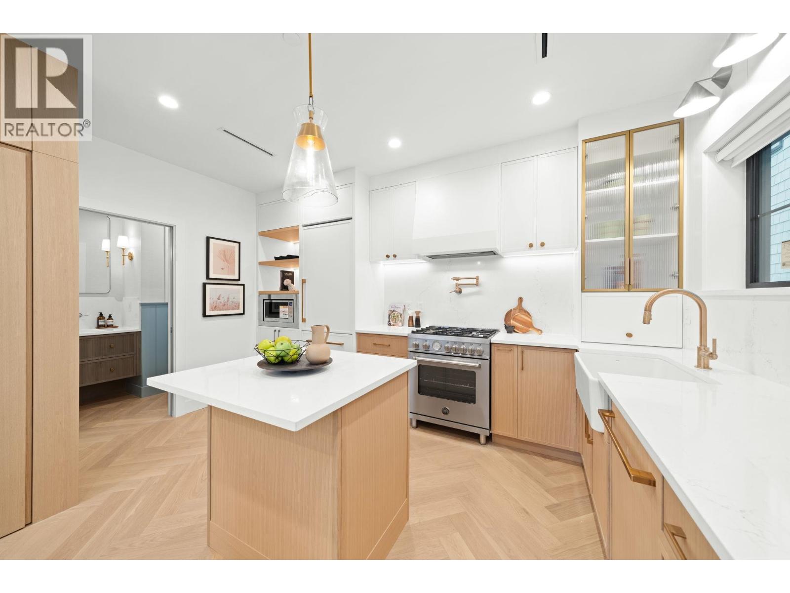 2791 W 21ST AVENUE, Vancouver