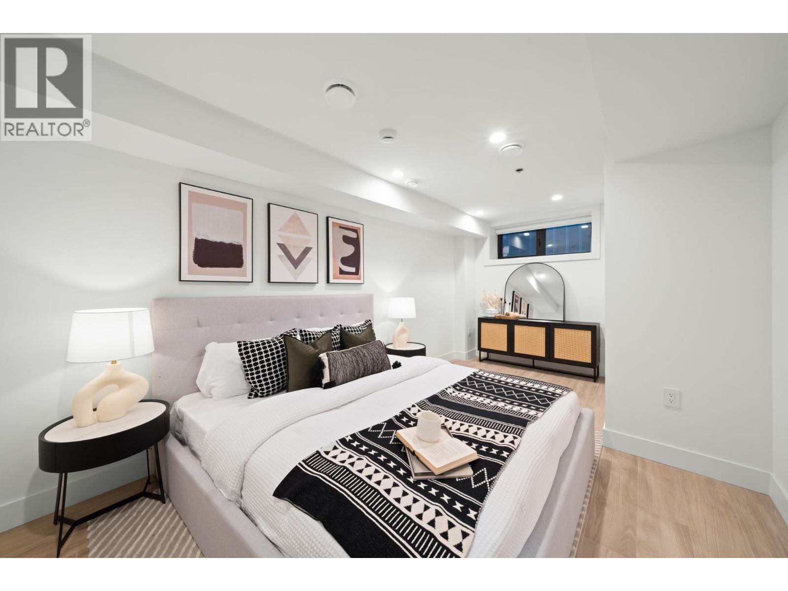 2791 W 21ST AVENUE, Vancouver