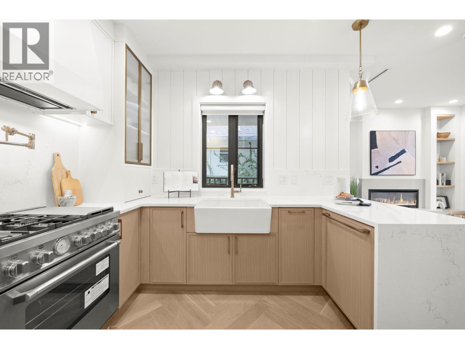 2793 W 21ST AVENUE, Vancouver