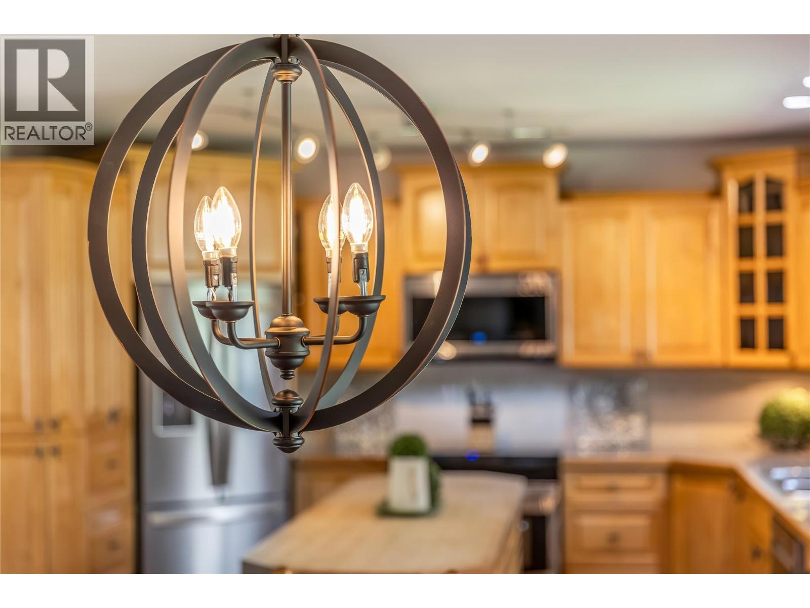 1824 Colbeck Road, Revelstoke