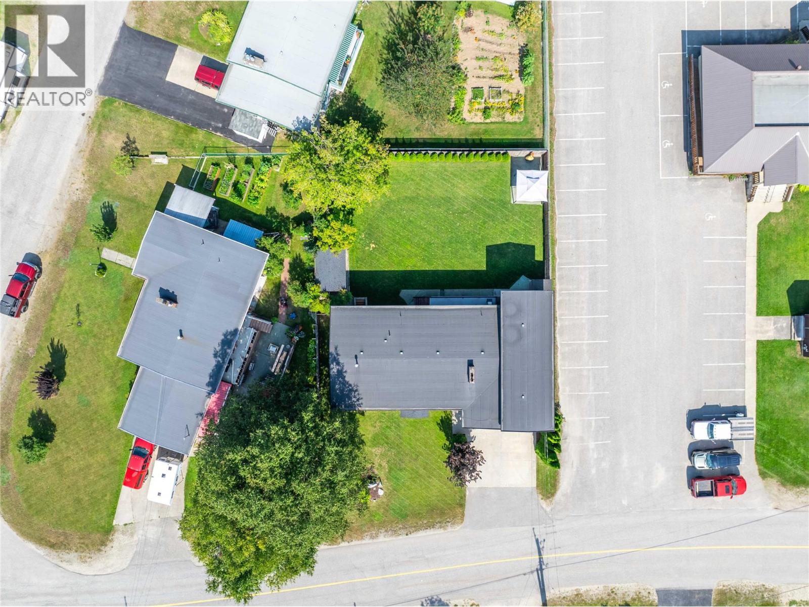 1824 Colbeck Road, Revelstoke