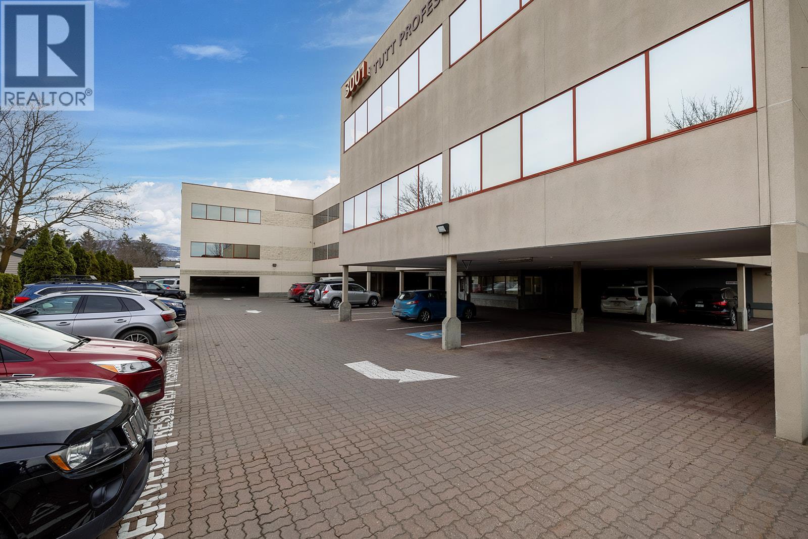  3001 Tutt Street, Kelowna