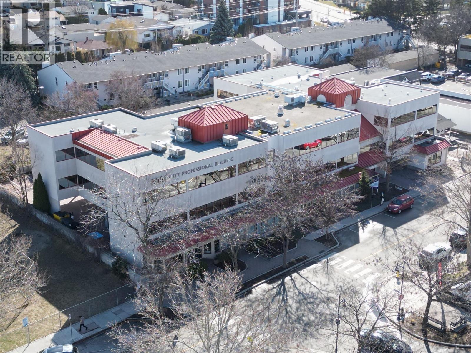  3001 Tutt Street, Kelowna