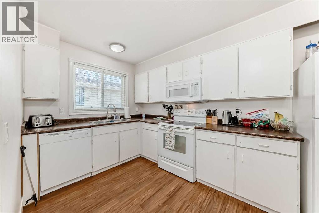 Single Family House Bungalow for Sale in   Avenue NE Pineridge Calgary 