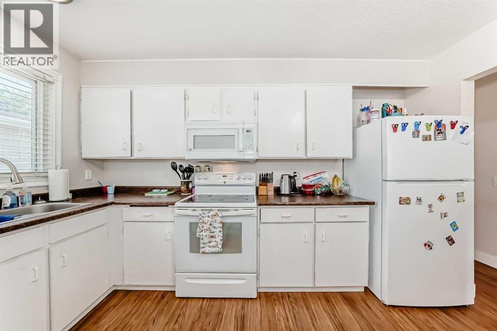 Single Family House Bungalow for Sale in   Avenue NE Pineridge Calgary 