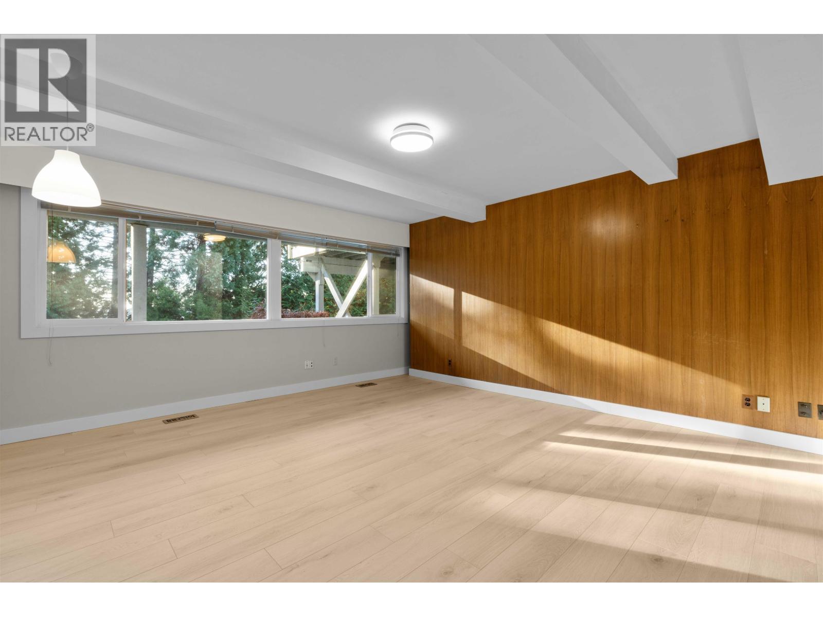 BASEMENT 3062 SPENCER DRIVE, West Vancouver