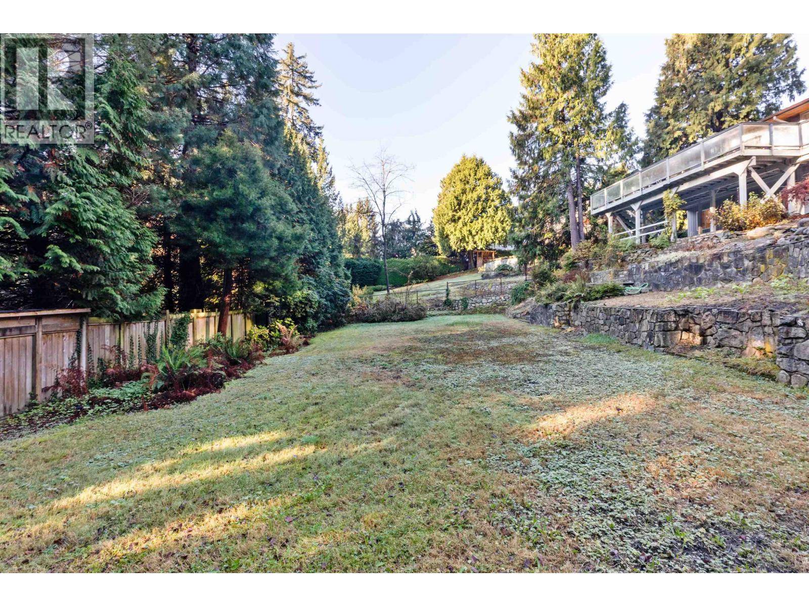 BASEMENT 3062 SPENCER DRIVE, West Vancouver