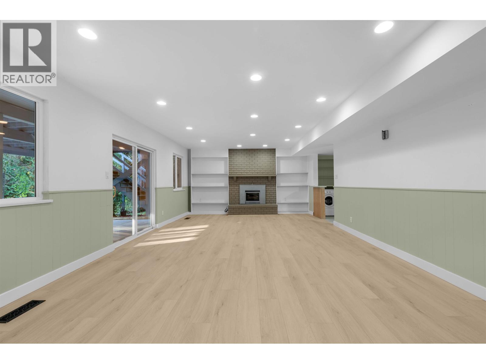 BASEMENT 3062 SPENCER DRIVE, West Vancouver