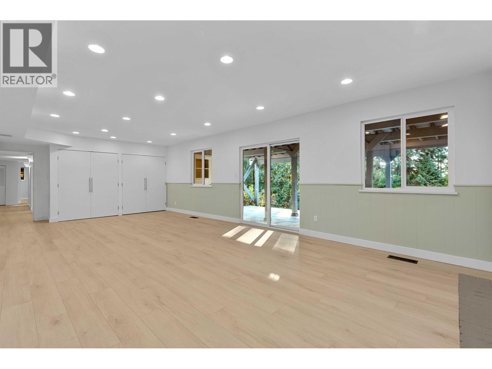 BASEMENT 3062 SPENCER DRIVE, West Vancouver