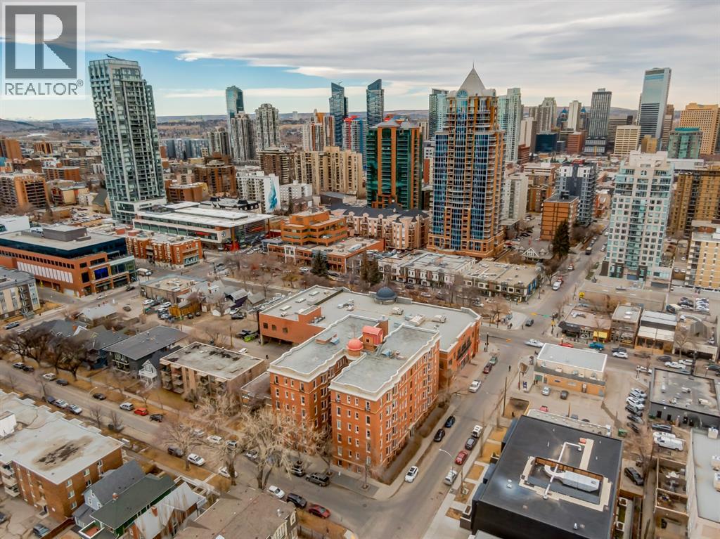 Single Family House for Sale in    Avenue SW Lower Mount Royal Calgary 