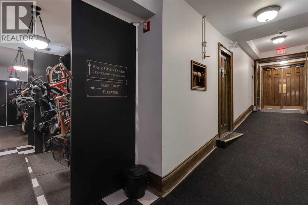 Single Family House for Sale in    Avenue SW Lower Mount Royal Calgary 