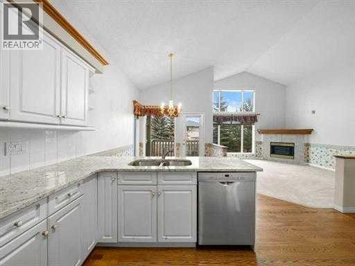 Single Family House Bungalow for Sale in  Tuscany Hills Road NW Tuscany Calgary 