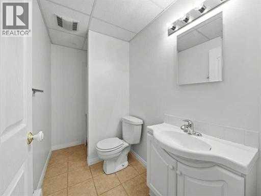 Single Family House Bungalow for Sale in  Tuscany Hills Road NW Tuscany Calgary 