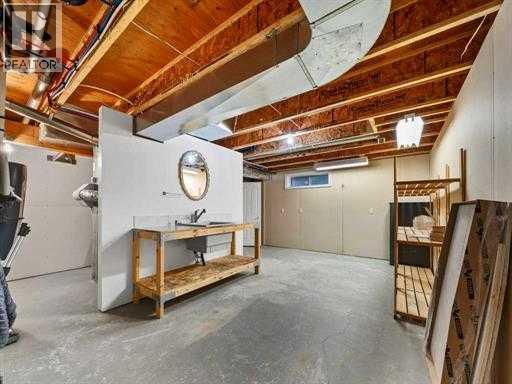 Single Family House Bungalow for Sale in  Tuscany Hills Road NW Tuscany Calgary 