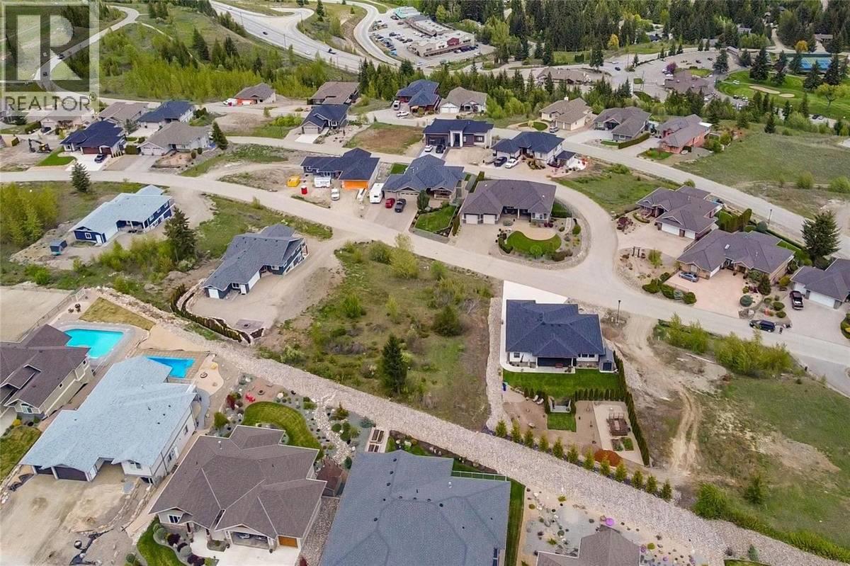  2587 St. Andrews Street, Blind Bay