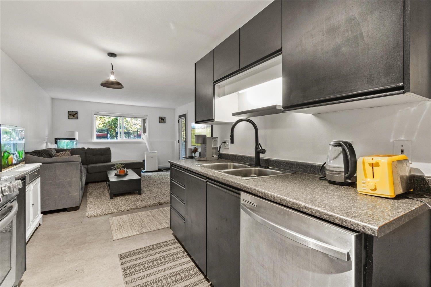 111 7694 EVANS ROAD, Sardis West Vedder, Chilliwack