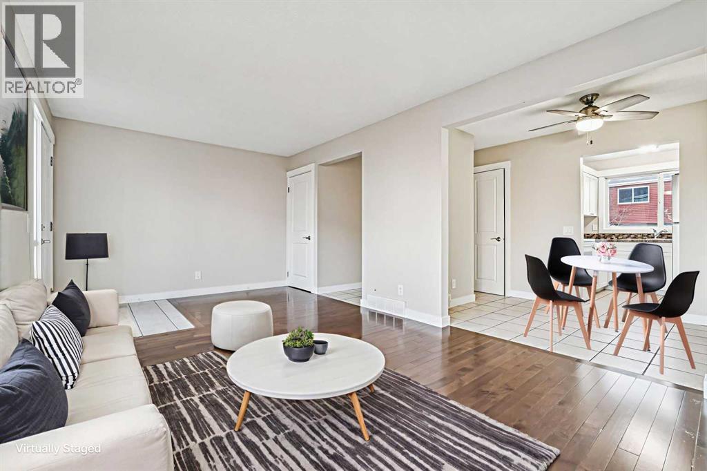 Single Family House for Sale in   Pensacola Crescent SE Penbrooke Meadows Calgary 