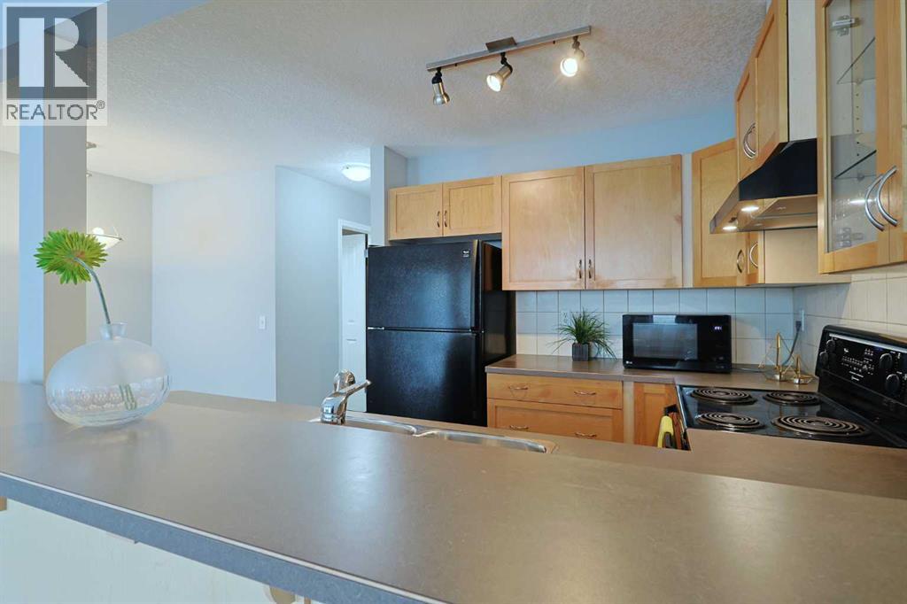 Single Family House for Sale in  Country Village Cape NE Country Hills Village Calgary 