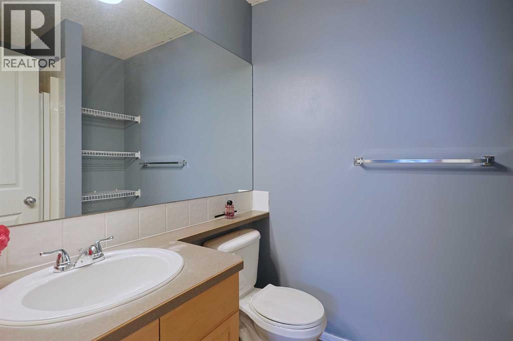 Single Family House for Sale in  Country Village Cape NE Country Hills Village Calgary 