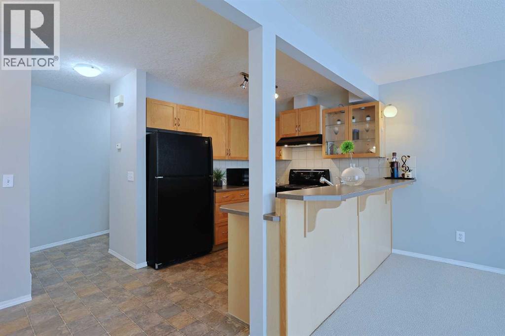 Single Family House for Sale in  Country Village Cape NE Country Hills Village Calgary 